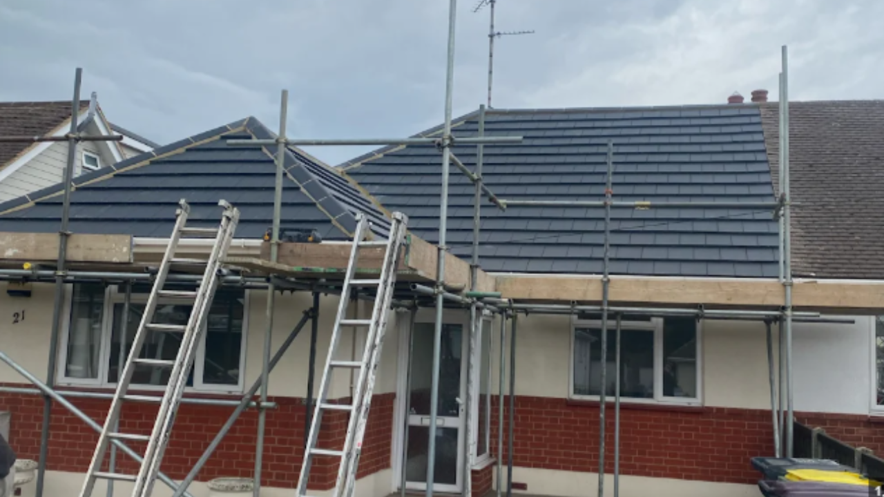 Read more about the article Your Home Deserves the Best Roof: Meet DB Roofing and Building Maintenance of Whitley Bay
